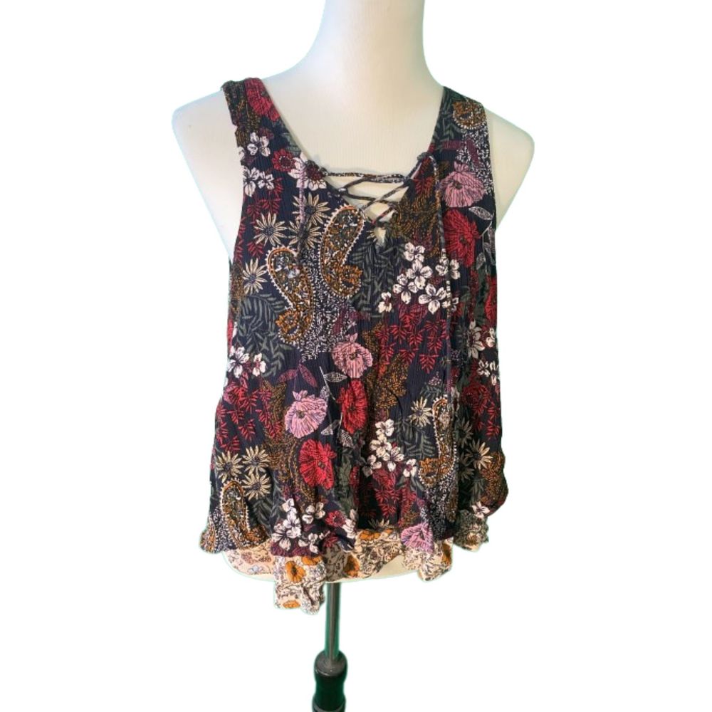 Gorgeous layered printed tank top L